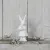 alice-stående-kanin-med-ägg-vit-keramik