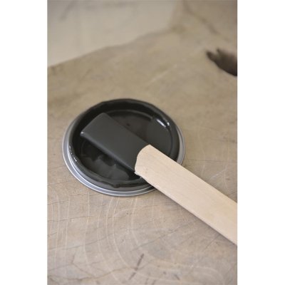 vintage-paint-black-velvet